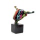Statue Design Equilibre, Athlète sur socle, Coulées multicolores, L 37 cm