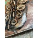 Tableau Métal 3D : Saxophone doré et Symphonie musicale, H 80 cm