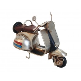 Miniature Laiton : Scooter Vespa Métal Gris Argent, Longueur 17 cm