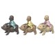 Verre Cadeaux Figurine Résine Enfant Bouddhiste sur Cochon x3 Couleurs 13 cm