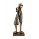 SGRIMALT Statuette Fille et Garçon Debout Dos à Dos, Effet Bronze patiné, Résine, H 38 cm